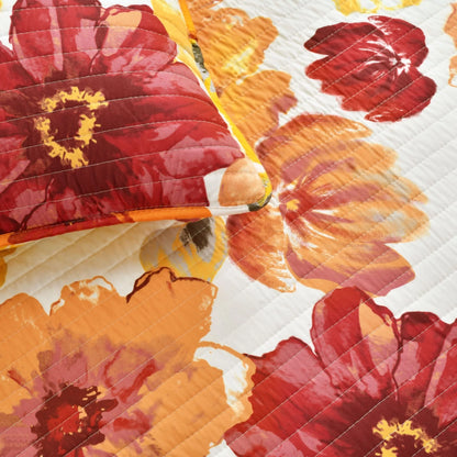 Levine Reversible Floral/ Damask 3-piece Quilt Set