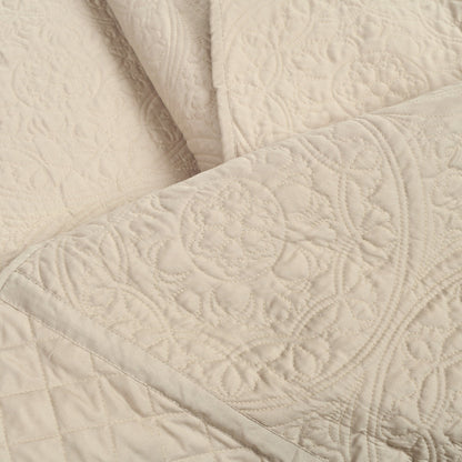 Lush Decor Medallion Scallop Bedspread Set