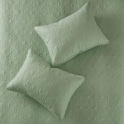 Madison Park Mansfield Reversible Quilt Set