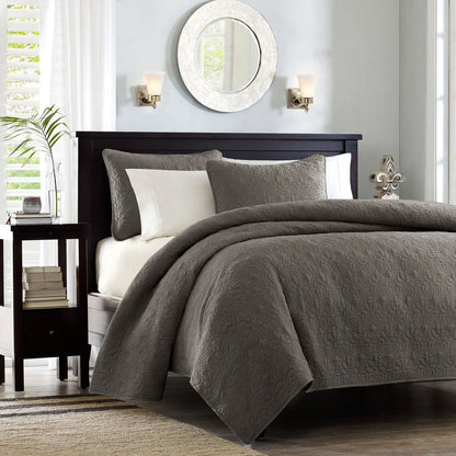 Madison Park Mansfield Reversible Quilt Set