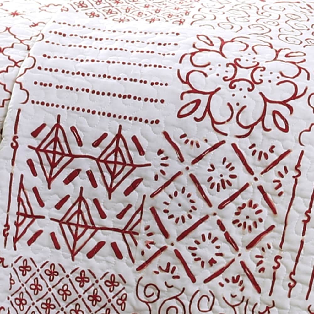 The Curated Nomad Sandia 3-piece Cotton Quilt Set