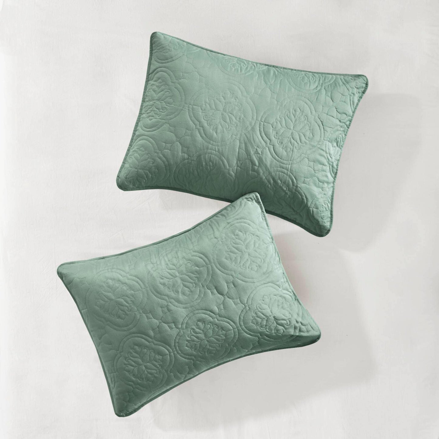 510 Design Hayley Oversized Solid Texture 3 Piece Reversible Bedspread Set