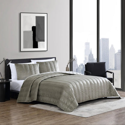 Vera Wang Velvet Linear Stitch Solid Quilt Set