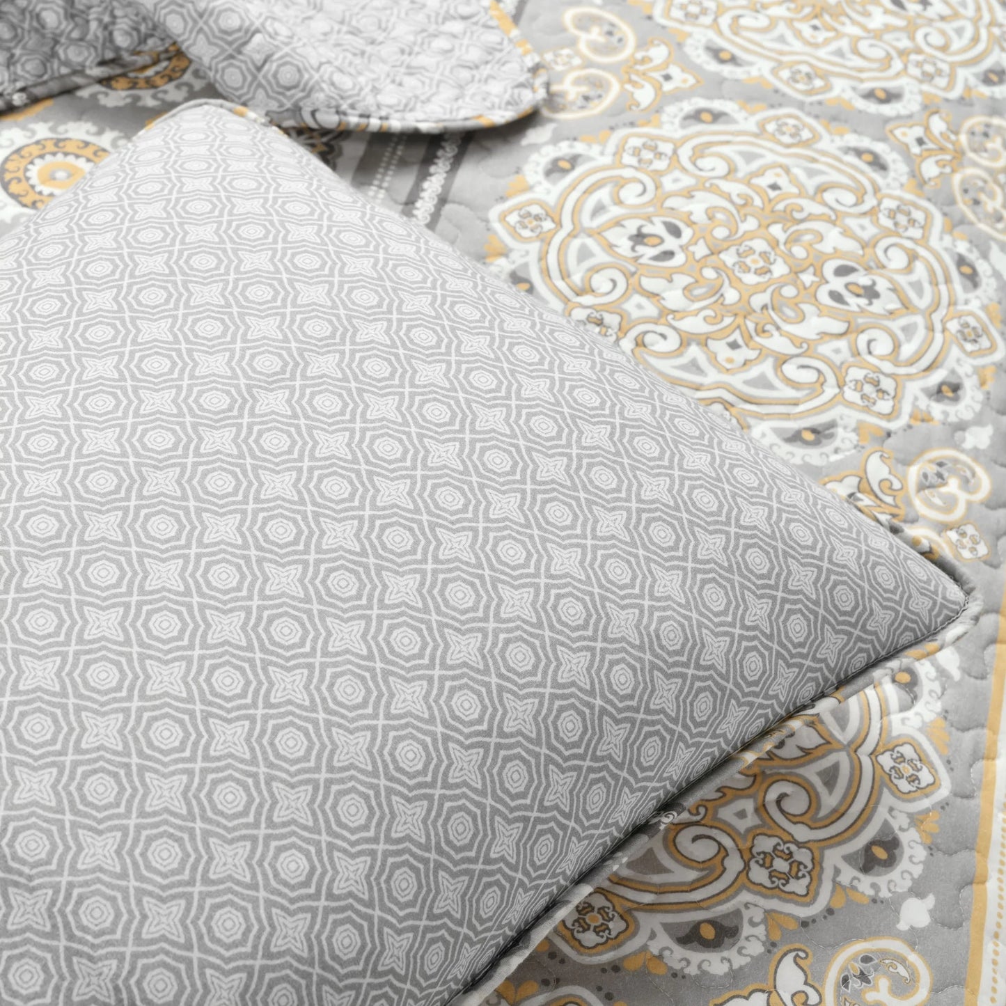 The Curated Nomad La Boheme Boho Stripe 3-piece Quilt Set