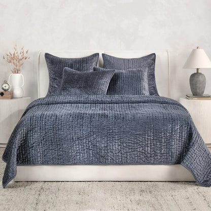 Dimitry 100% Rayon Velvet Quilt by Kosas Home