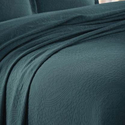 Superior Fleur De Lis Cotton Decorative Bedspread Set
