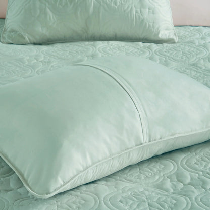 510 Design Hayley Oversized Solid Texture 3 Piece Reversible Bedspread Set