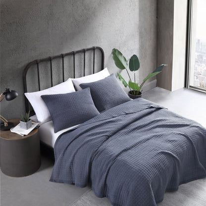 City Scene Cloud Solid Charcoal Quilt Set