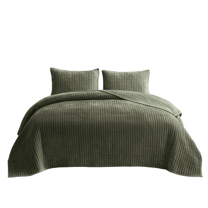 Wonderful Velvet 3 Piece Quilt Set