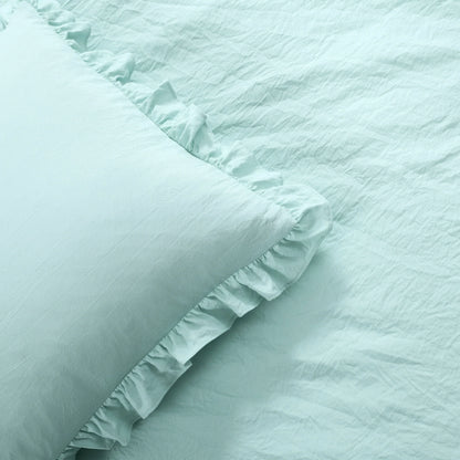 The Gray Barn Molly Mae Ruffle Skirt Bedspread Set