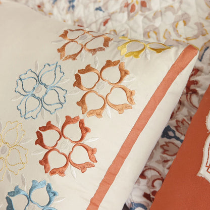 Madison Park Tissa 6 Piece Printed Quilt Set with Throw Pillows