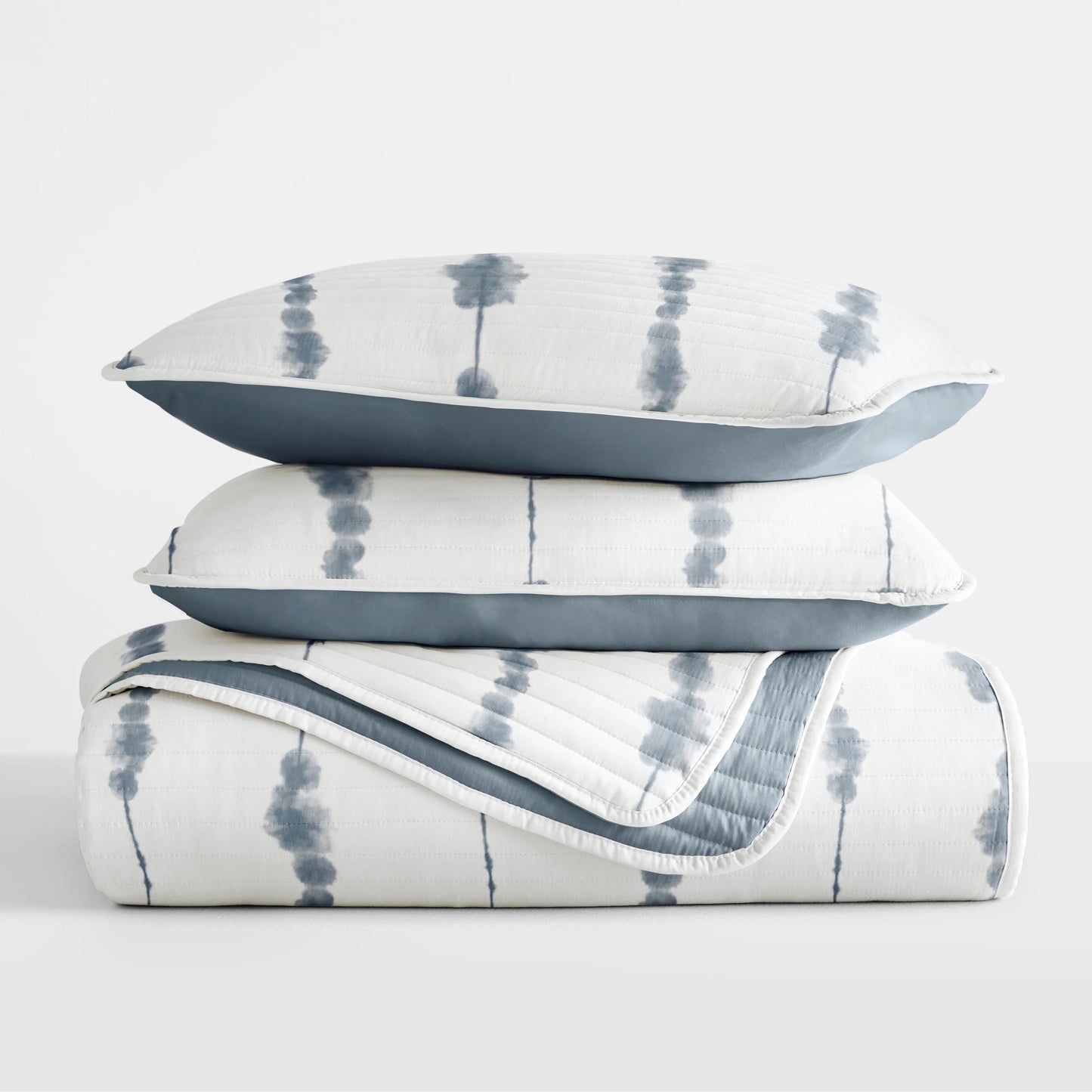 Becky Cameron All Season 3pc Shibori Reversible Quilt Set with Shams
