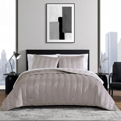 Vera Wang Velvet Linear Stitch Solid Quilt Set