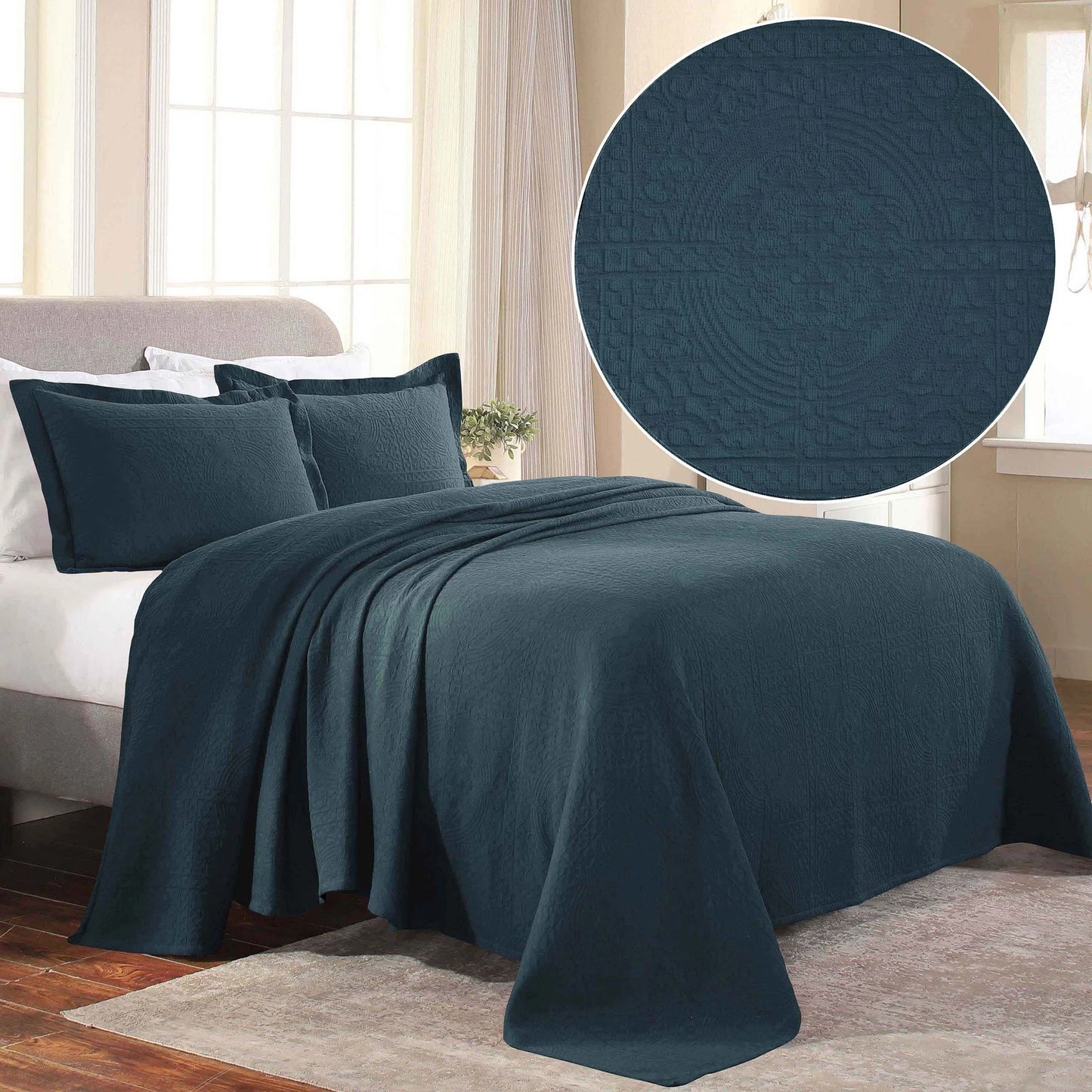 Superior Fleur De Lis Cotton Decorative Bedspread Set