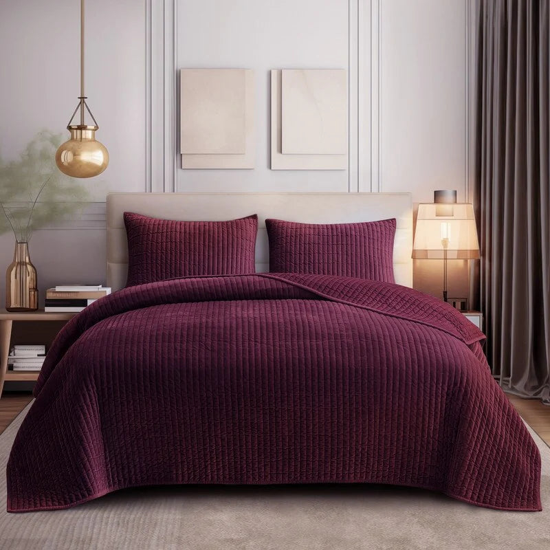 Wonderful Velvet 3 Piece Quilt Set