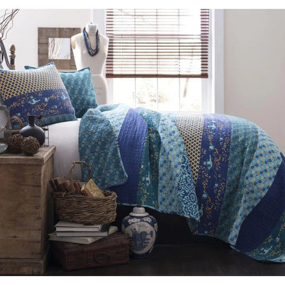 The Curated Nomad La Boheme Floral Cottage 3-piece Striped Quilt Set