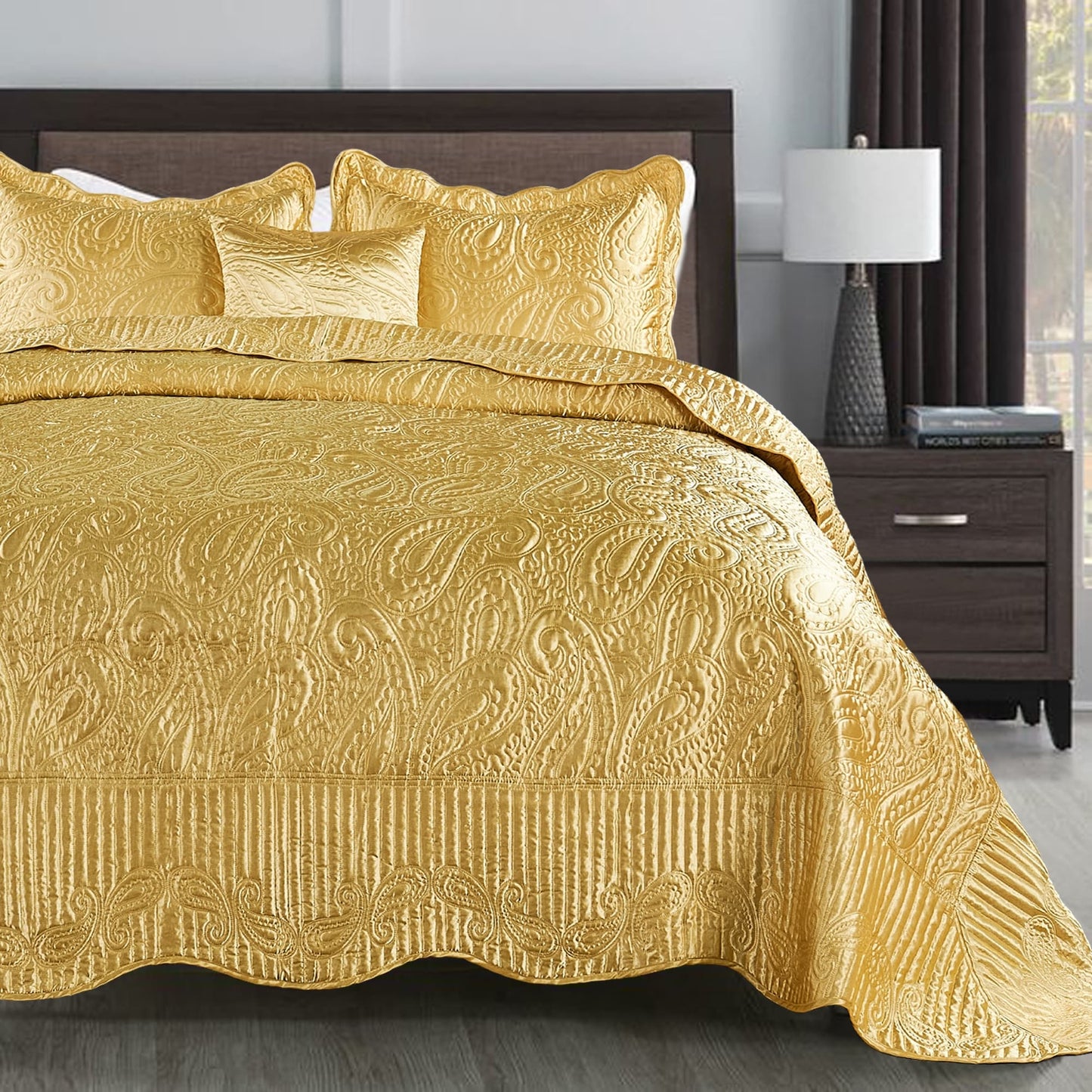 Serenta Quilted Satin 4-piece Bedspread Set