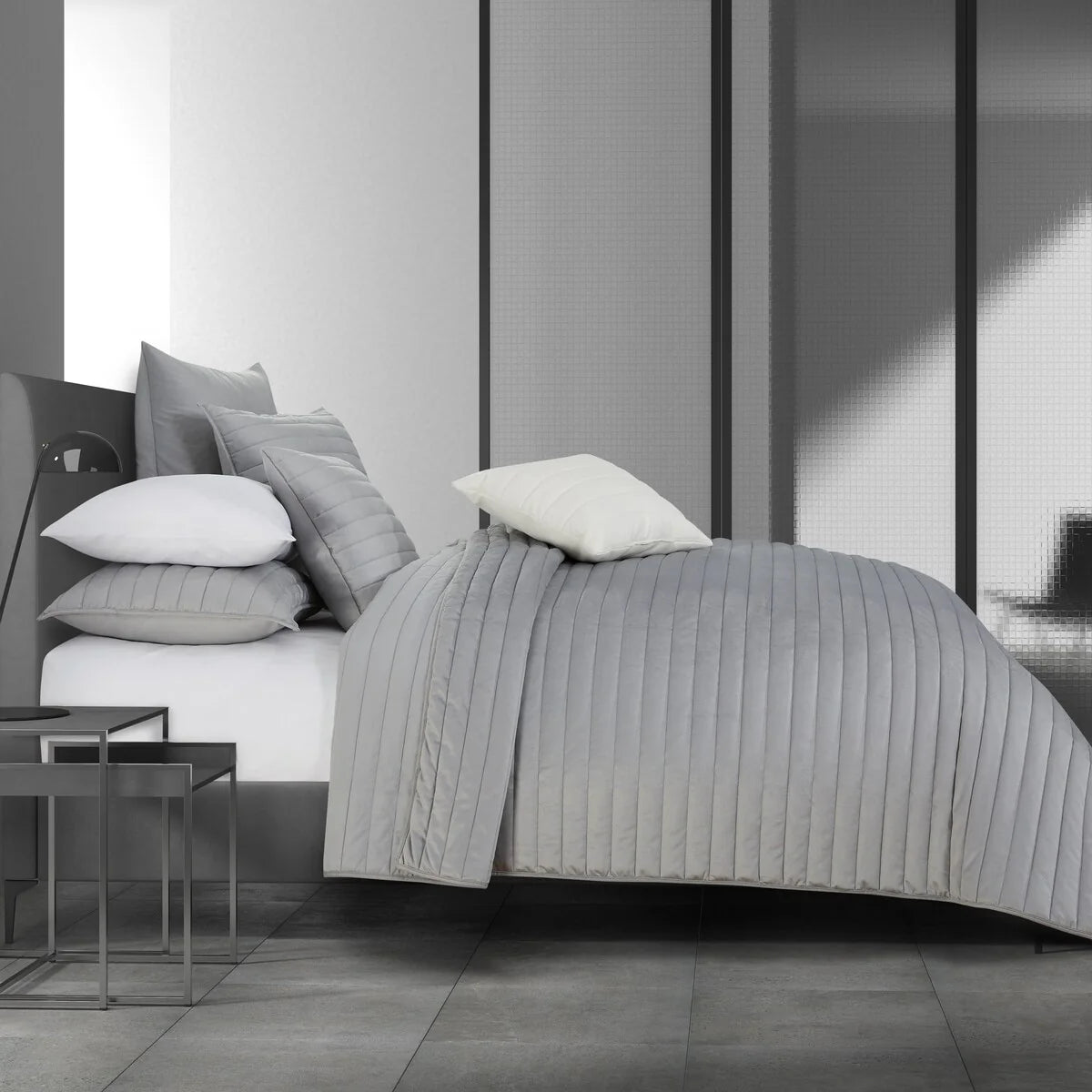 Valencia Quilt Set