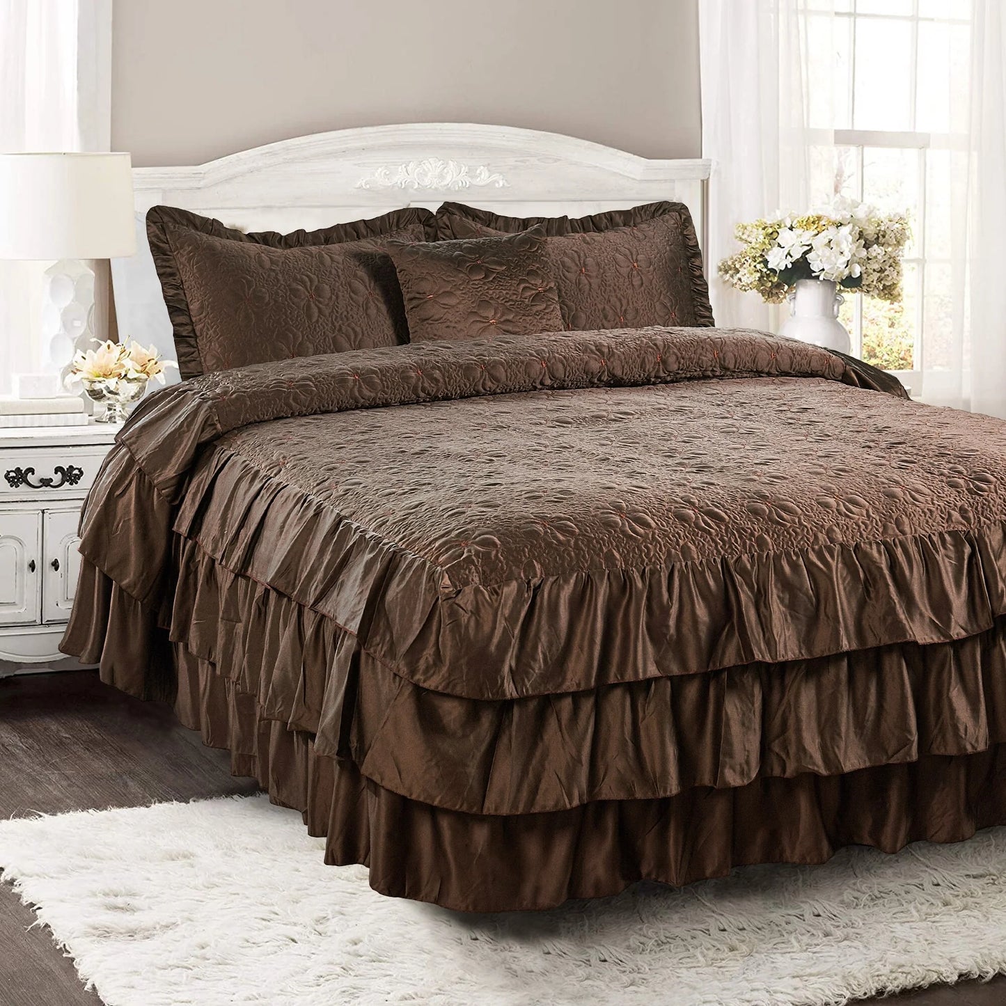 Serent Matte Satin Ruffle Bedspread Set