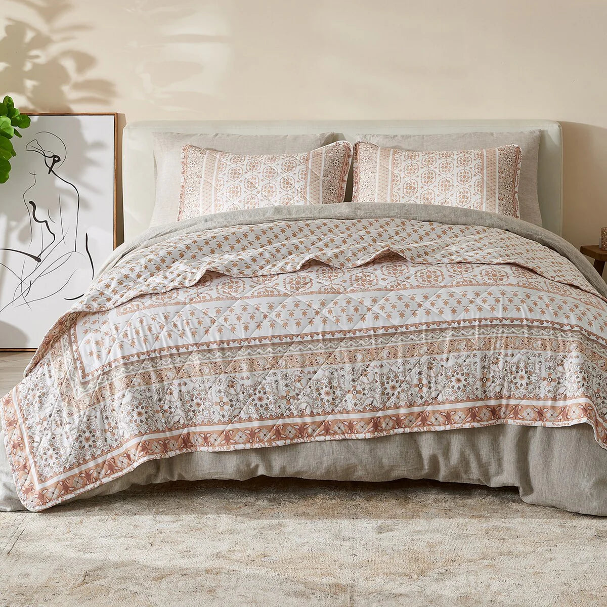 Patina Vie Maison Vintage-Inspired Floral Reversible Quilt Set with Shams