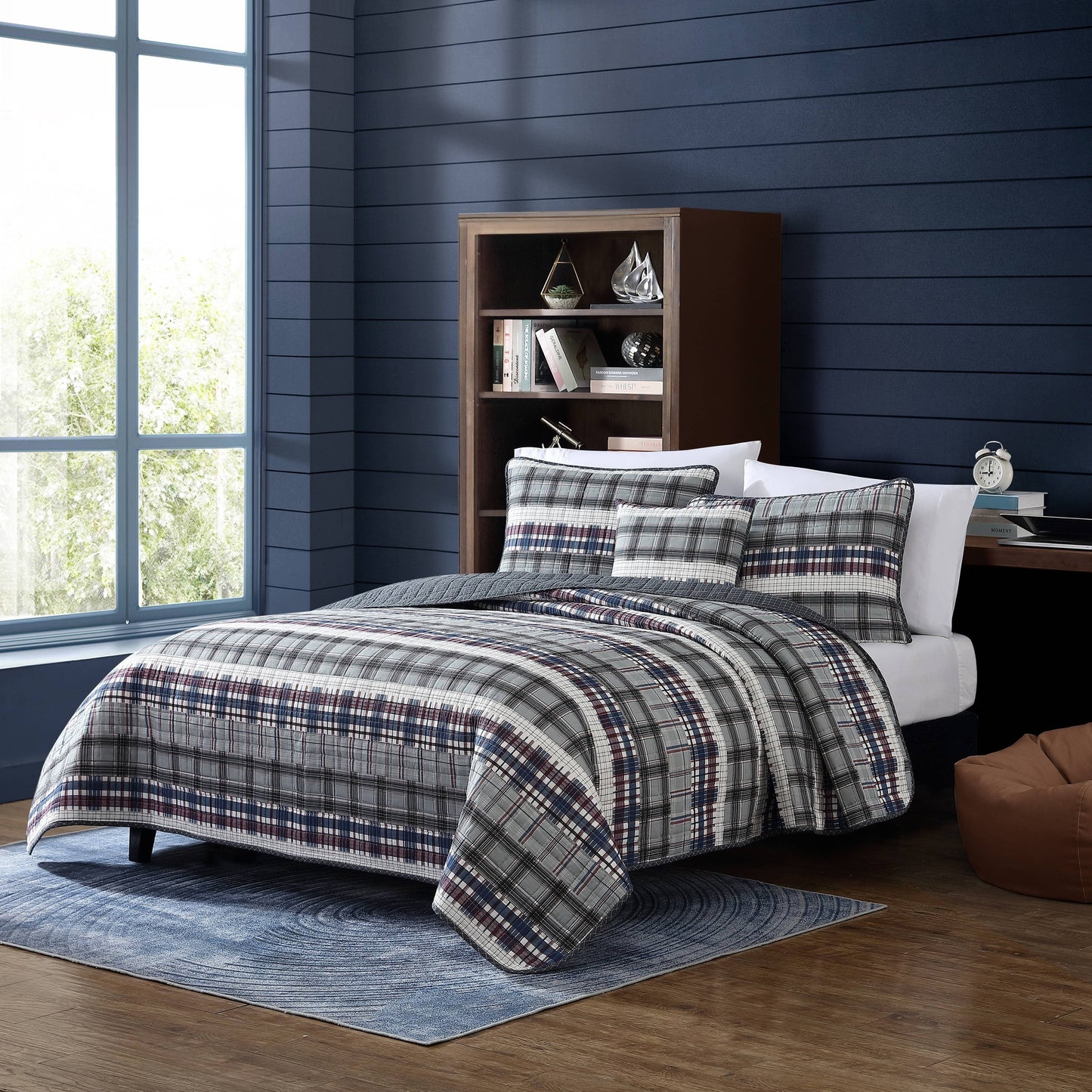 Nautica Marina Cove Grey Cotton Reversible Quilt Bonus Set