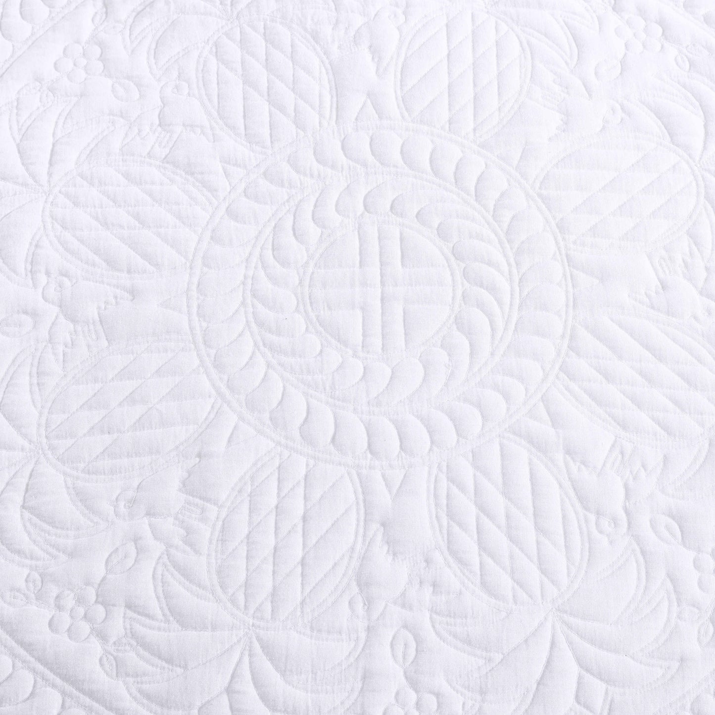Tommy Bahama Pineapple Resort White Cotton Quilt & Sham(s)
