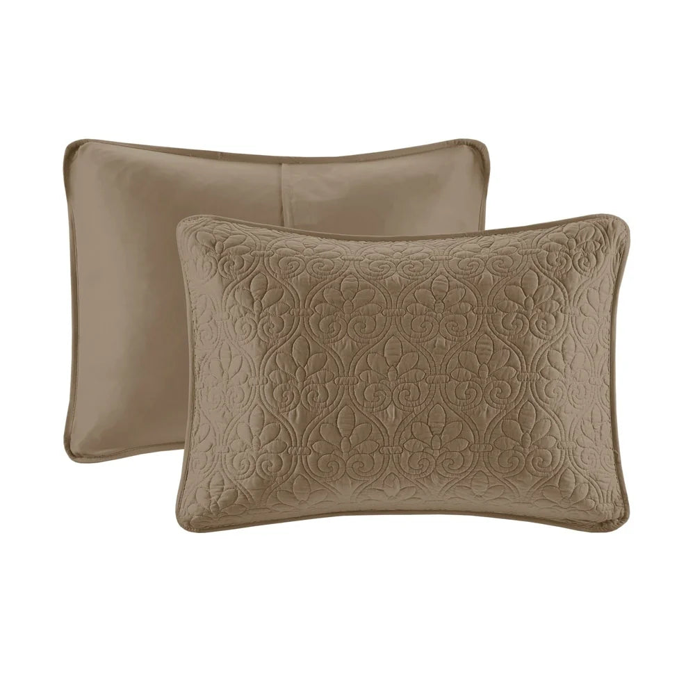 Madison Park Mansfield Reversible Quilt Set