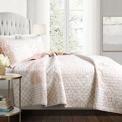 The Curated Nomad Sandia 3-piece Cotton Quilt Set
