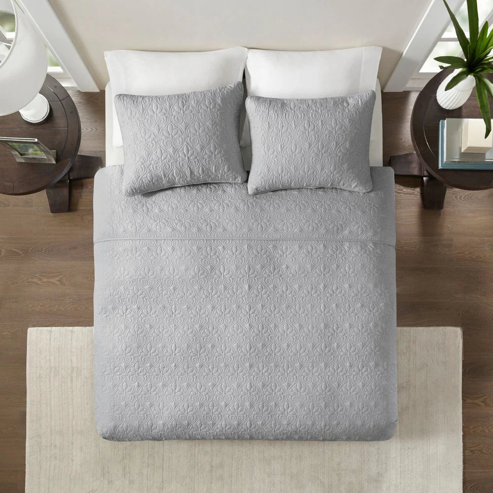 Madison Park Mansfield Reversible Quilt Set
