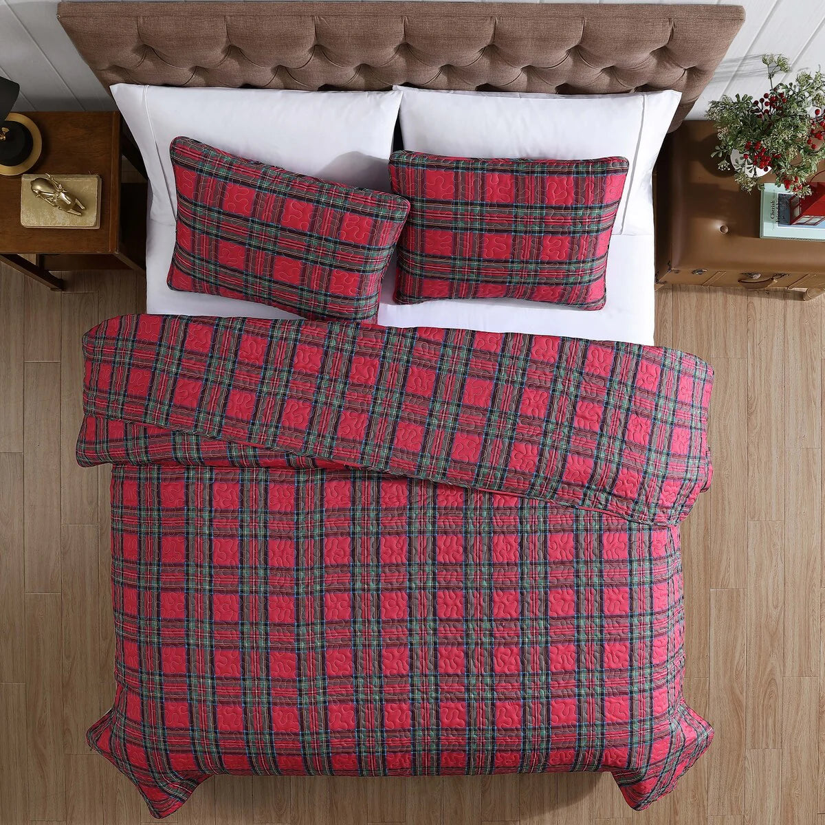 Holiday Quilt Set