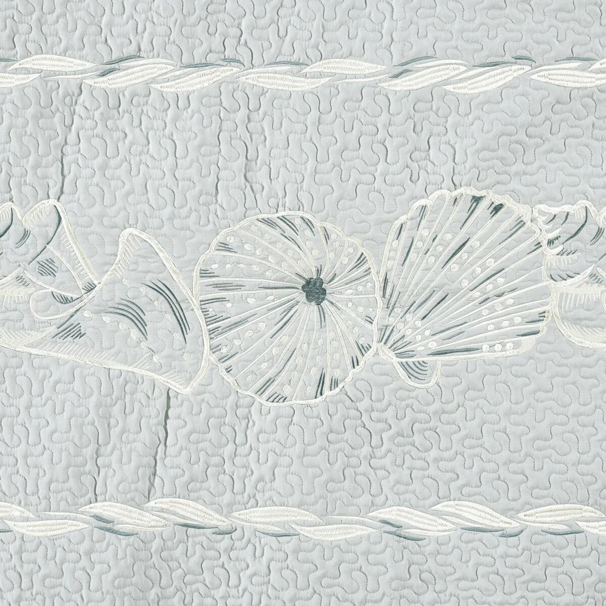 Royal Court Water's Edge Coastal Quilt Set
