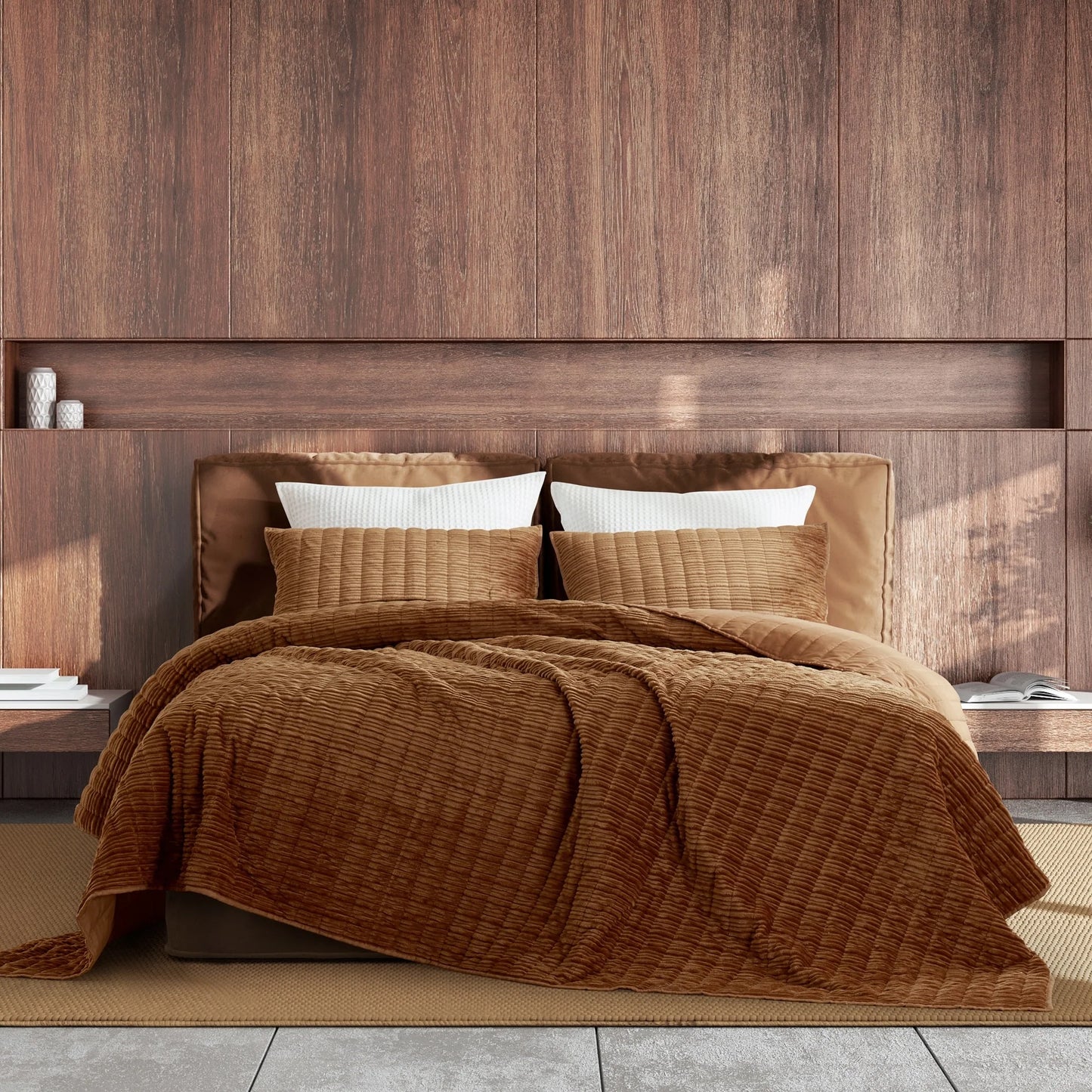 Wonderful Velvet 3 Piece Quilt Set