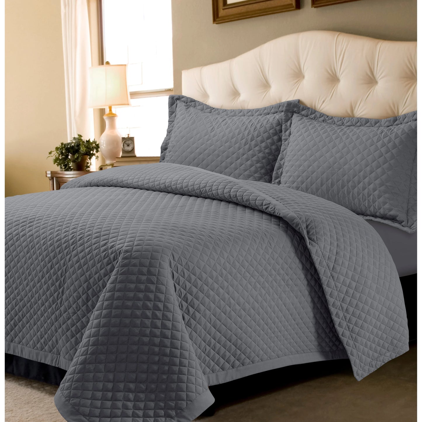 Brisbane Solid Oversized Quilt Set