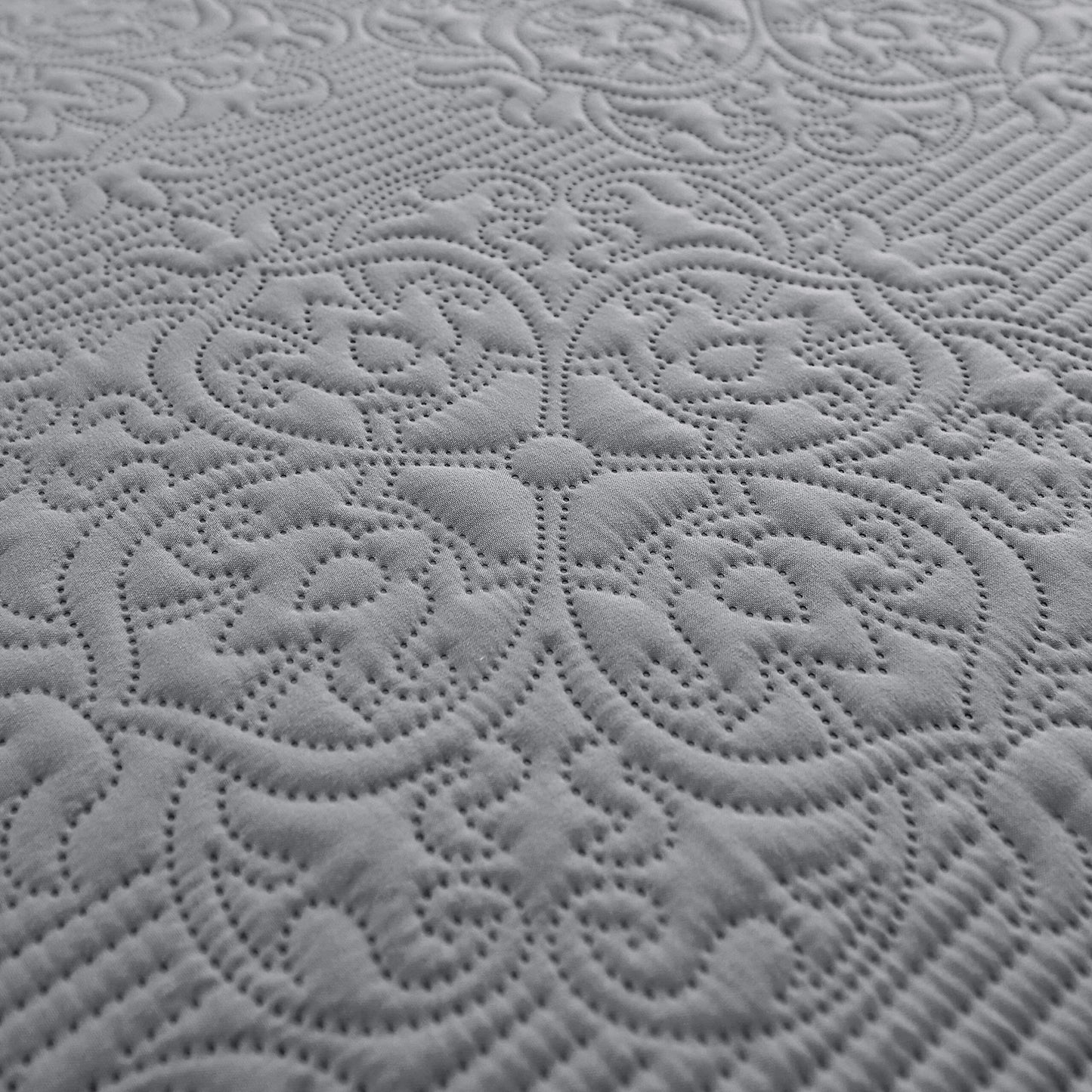 Sophia & William Bed Quilt Bedspread Coverlet - Reversible, Lightweight