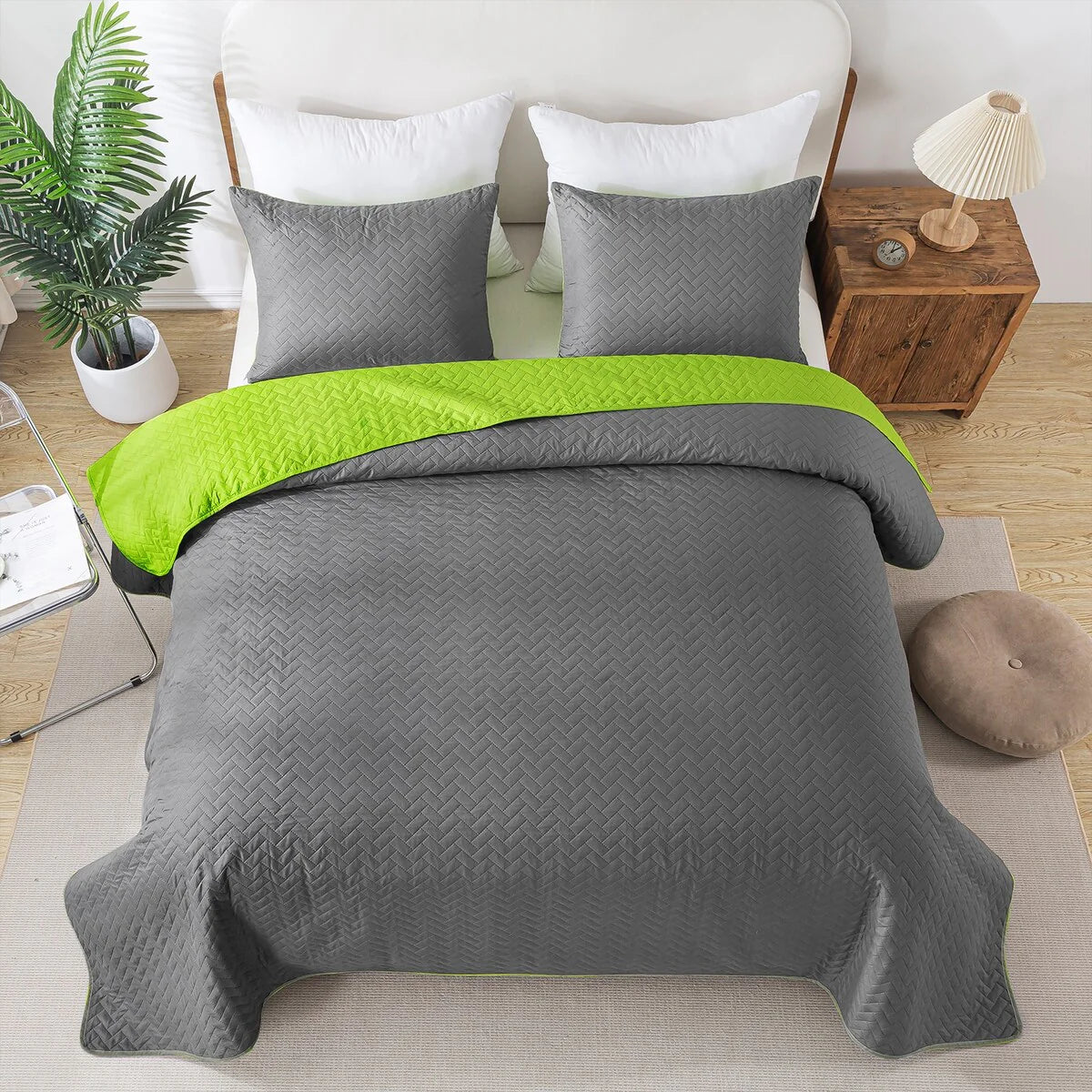 3-piece Fashionable Solid Embossed Quilt Set Bedspread Cover