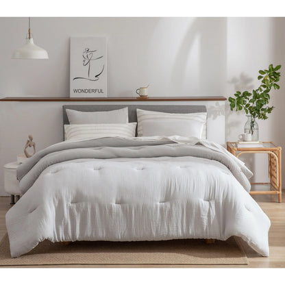 Wonderful Velvet 3 Piece Quilt Set