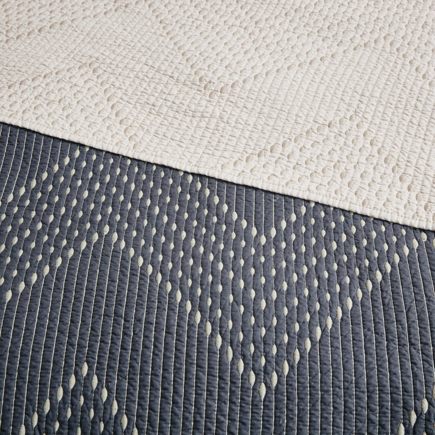 INK+IVY Pomona 3 Piece Embroidered Cotton Quilt Set