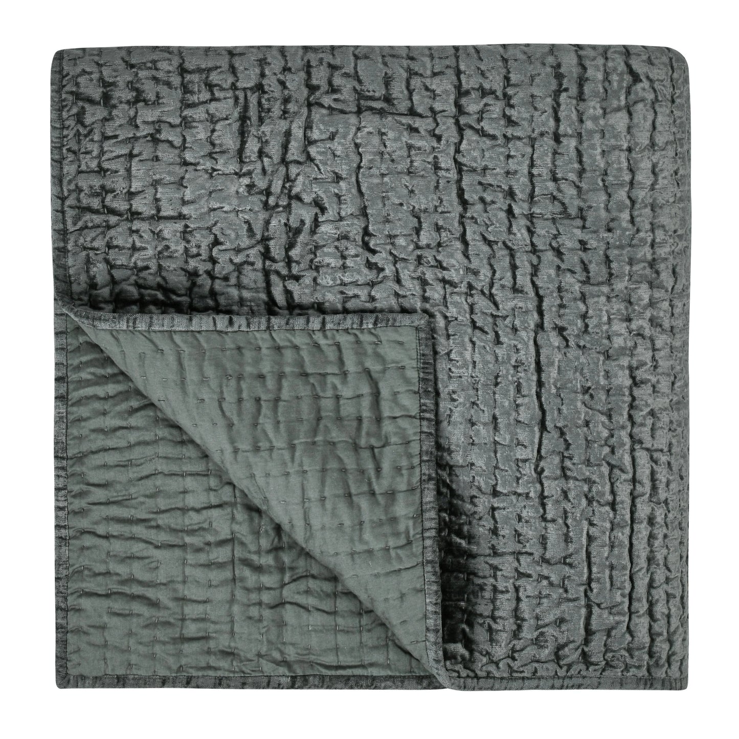 Dimitry 100% Rayon Velvet Quilt by Kosas Home