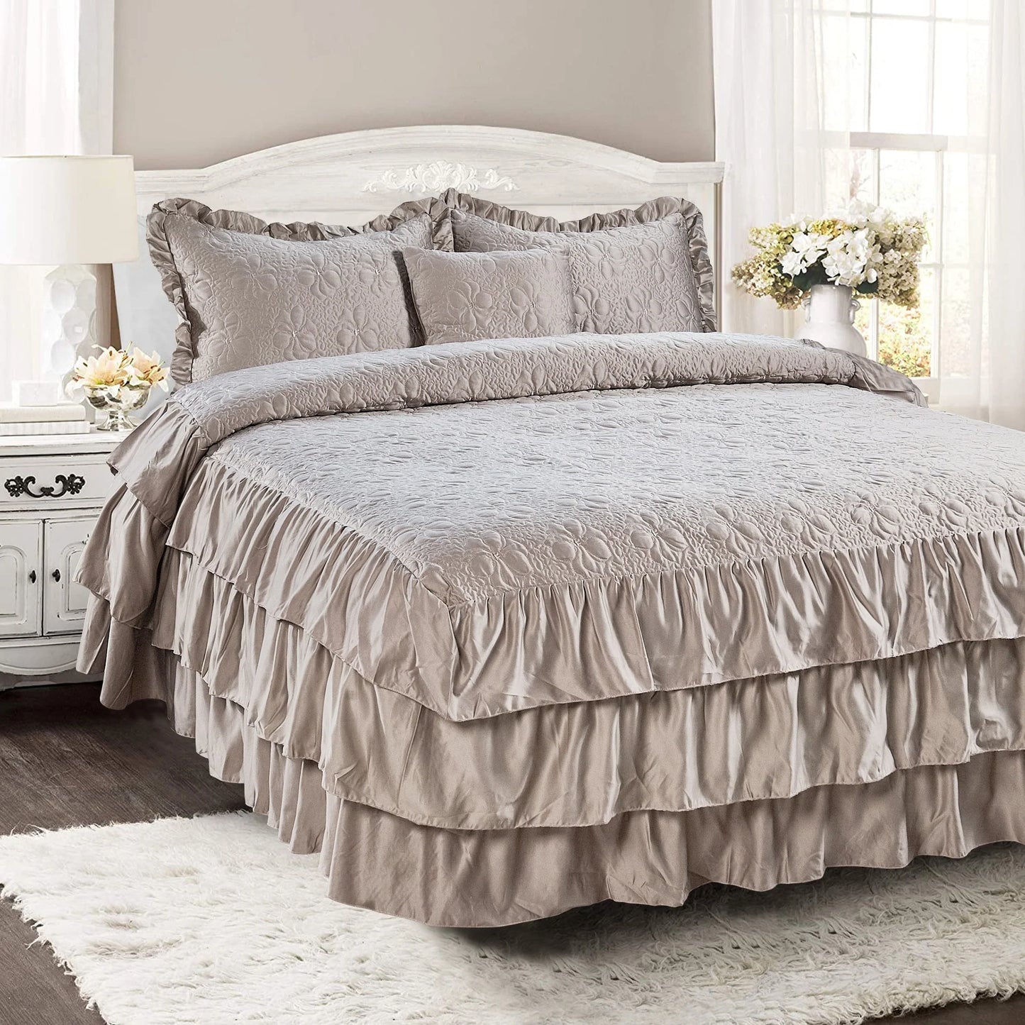 Serent Matte Satin Ruffle Bedspread Set