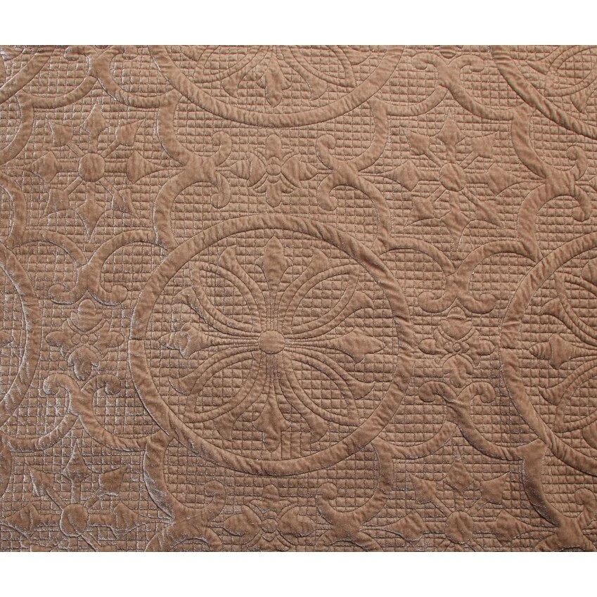 Estate Collection Joanna Velvet Quilt Set