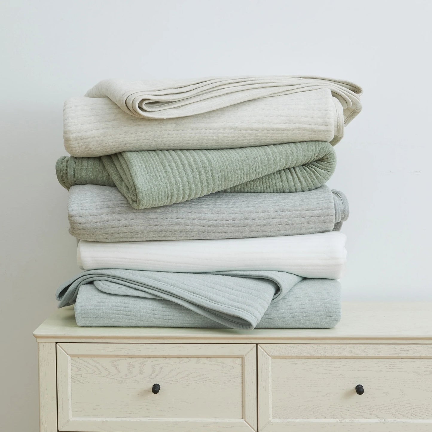 Linery & Co. Cotton Blend Jersey Knit Channel Stitch Quilt Set