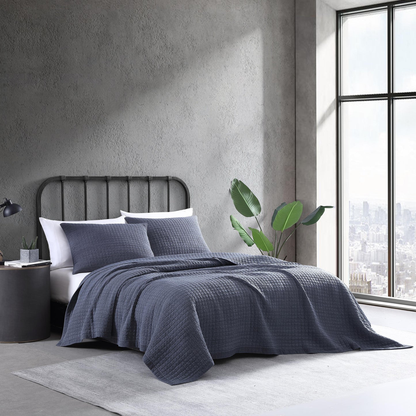 City Scene Cloud Solid Charcoal Quilt Set