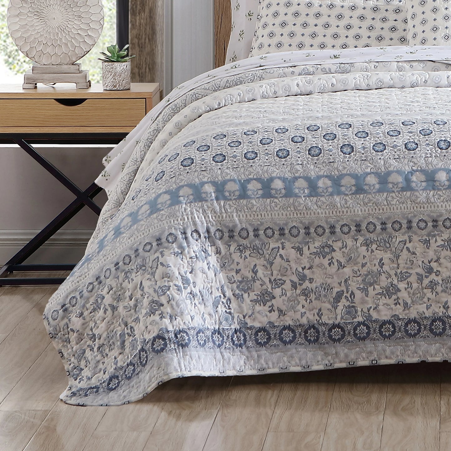 Stone Cottage Bexley Block Print Cotton Blue 4 Piece Quilt Bonus Set
