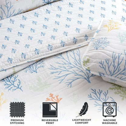 Luxurious Pastel Coral Pattern Microfiber Quilt Set With Shams