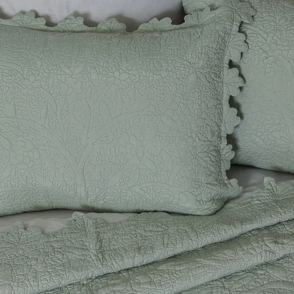 Adeline Floral Quilt