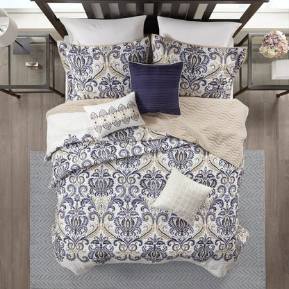 Madison Park Cardiff 6 Piece Reversible Quilt Set with Throw Pillows