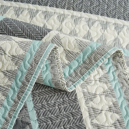 Boho Stripe Quilt Reversible 3 Piece Bohemian Design Bedding Set