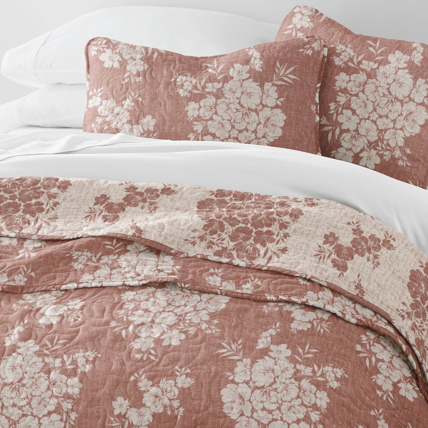 Becky Cameron All Season 3 Piece Distressed Bouquet Reversible Quilt Set