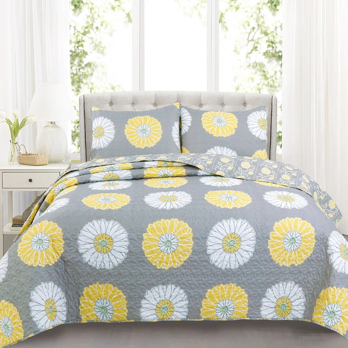 Copper Grove Craigmore Gray Yellow Floral Print Quilt Bedding Set