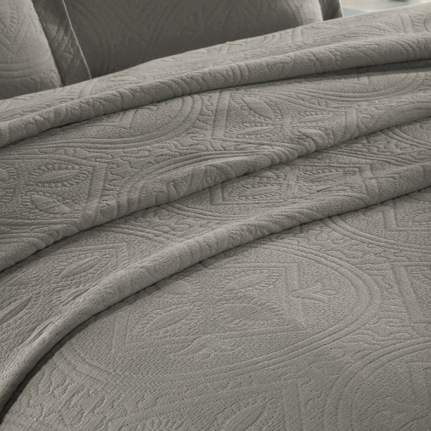 Superior Celtic Circle Cotton Decorative Bedspread Set